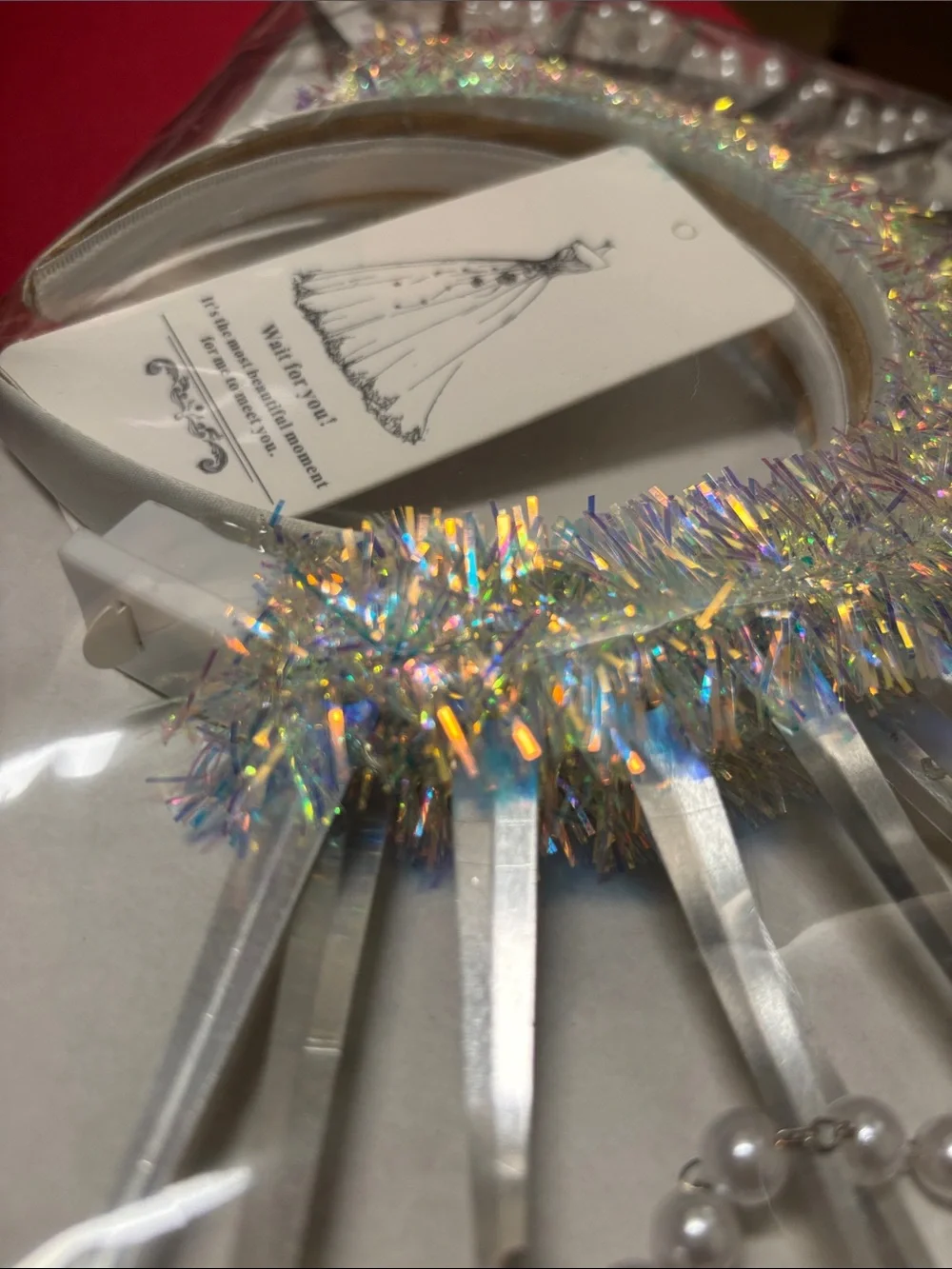 Bartos elegant iridescent